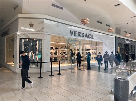 gucci rosemont illinois